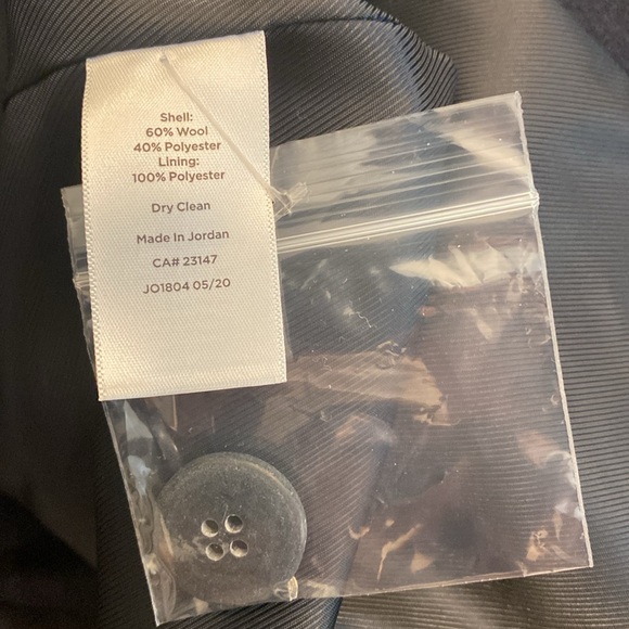 NWT Talbot’s Navy Blue Wool Blend Blazer Jacket made in Italy - Picture 9 of 10